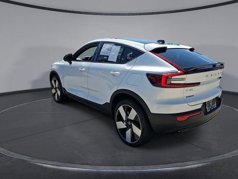 Used 2023 Volvo C40 P8 Recharge Ultimate w/ Protection Package Premier AWD/4WD image 28