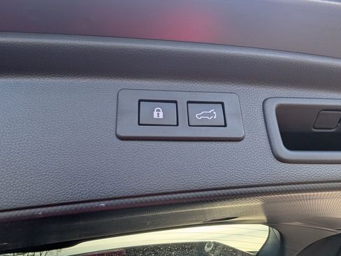 Used 2021 Subaru Forester Sport image 24