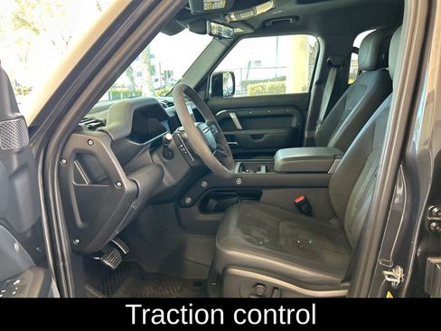 Used 2023 Land Rover Defender 110 Carpathian Edition image 5