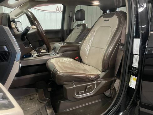 Used 2019 Ford F150 Limited image 17