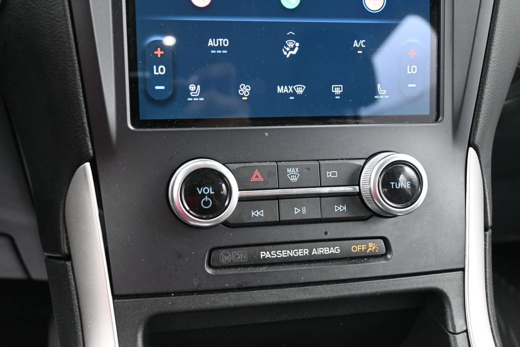 Used 2024 Ford Edge SEL w/ Convenience Package AWD/4WD image 11