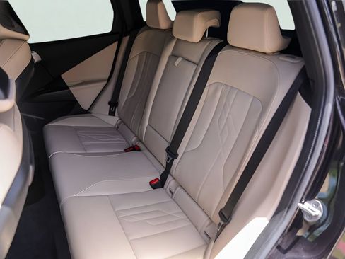 Used 2025 BMW X3 M50 w/ Premium Package AWD/4WD image 25