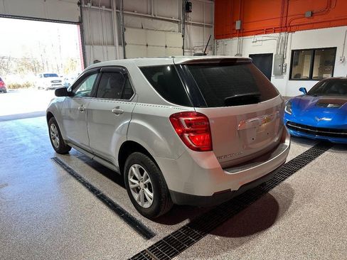 Used 2017 Chevrolet Equinox LS image 3