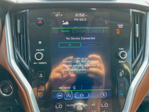 Used 2020 Subaru Outback Touring w/ Popular Package #2 image 21