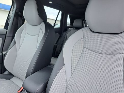 New 2026 Volkswagen Tiguan SE R-Line FWD image 17