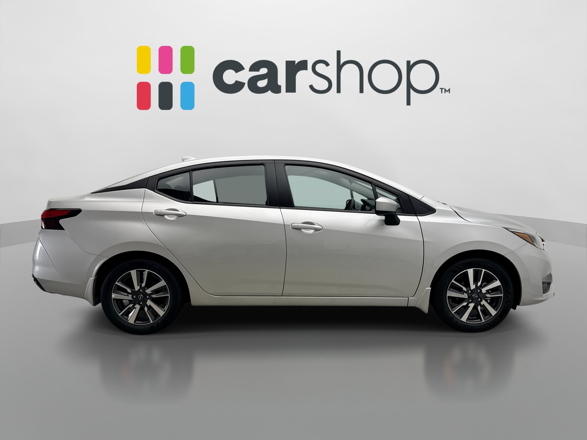 Used 2025 Nissan Versa SV w/ Trunk Package FWD image 6