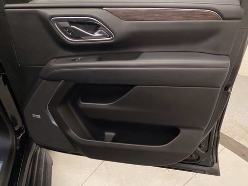 Used 2021 Chevrolet Tahoe LT w/ LT Signature Package AWD/4WD image 28