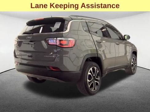 Used 2024 Jeep Compass Limited AWD/4WD image 5