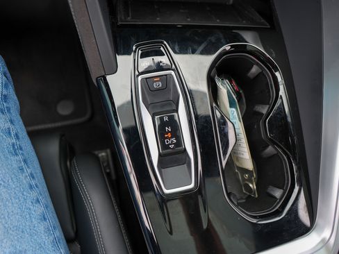 Used 2025 Audi SQ5 Premium Plus AWD/4WD image 24