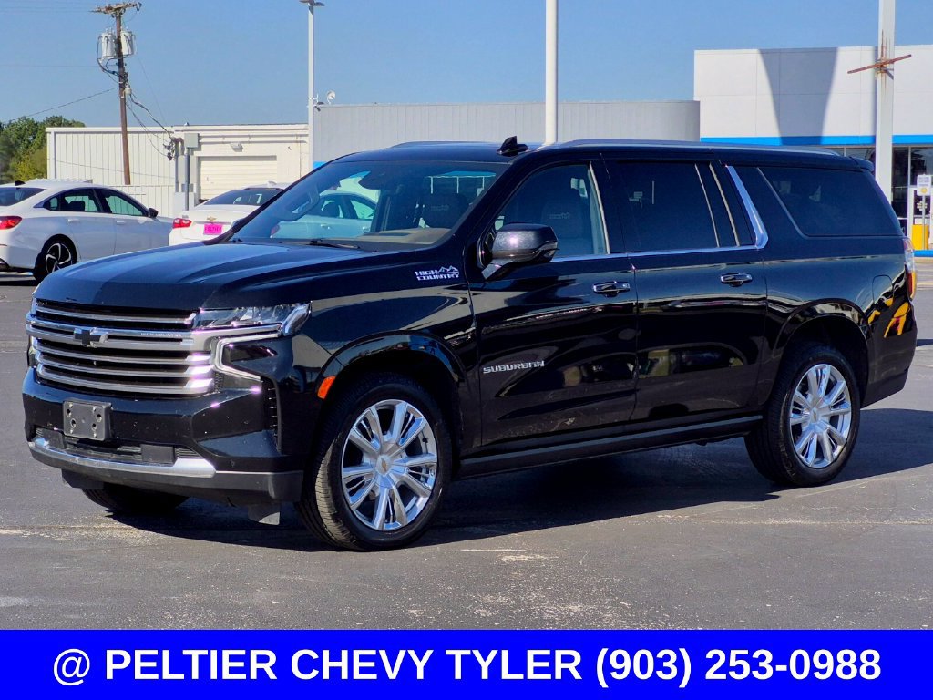 Used 2024 Chevrolet Suburban High Country w/ Max Trailering Package AWD/4WD image 3