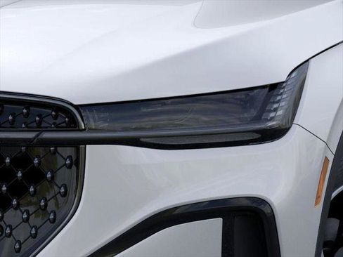 New 2026 Lincoln Nautilus Premier w/ Equipment Group 102A image 18