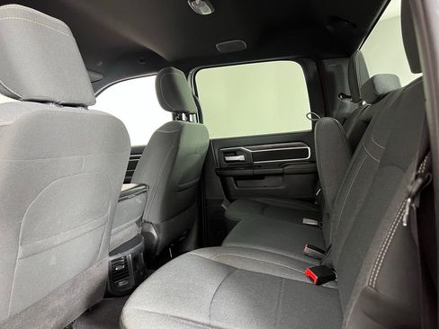 Used 2024 RAM 2500 Big Horn w/ Sport Appearance Package image 26