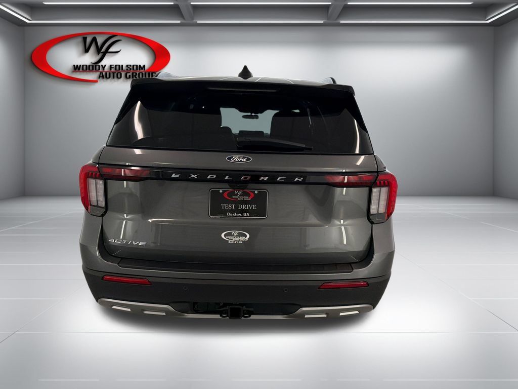 New 2027 Ford Explorer Active w/ Active Comfort Package RWD image 7