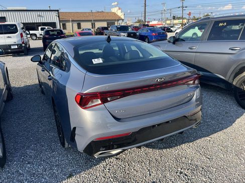 Used 2021 Kia K5 EX FWD image 4