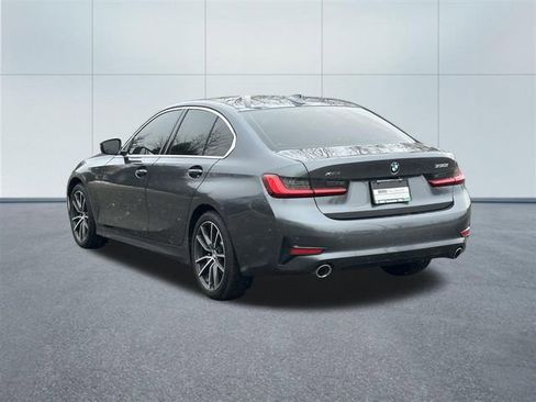 Used 2020 BMW 330i xDrive Sedan w/ Premium Package image 9