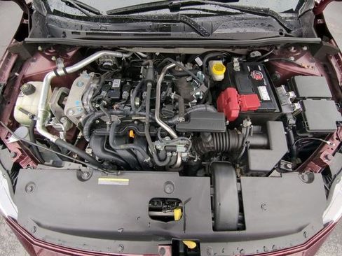 Used 2024 Nissan Sentra SV FWD image 32
