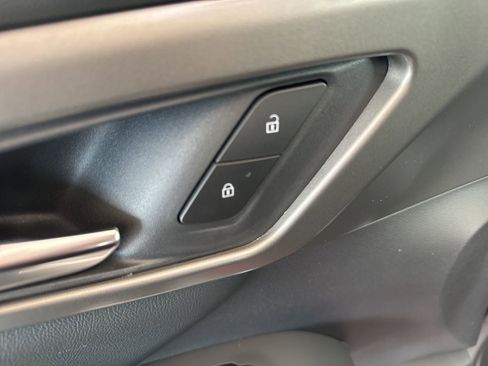 New 2026 Chevrolet Traverse LT w/ Driver Confidence Package image 20