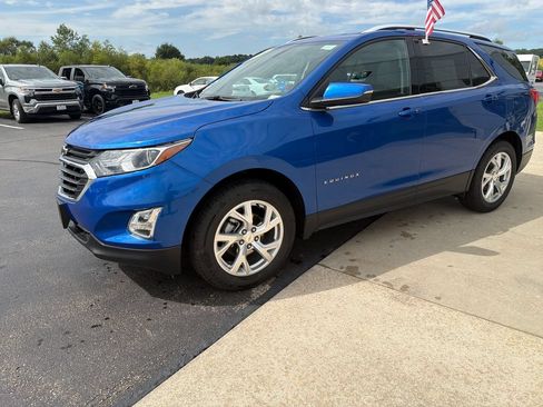 Certified 2019 Chevrolet Equinox LT w/ Sun & Navigation Package AWD/4WD image 3