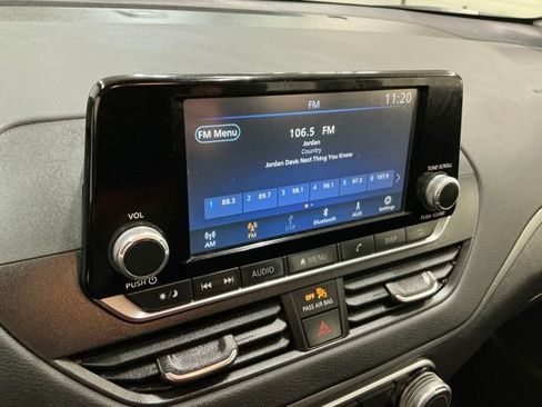 Used 2022 Nissan Altima 2.5 S FWD image 23
