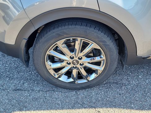 Used 2020 Kia Sportage S w/ S Premium Package FWD image 41