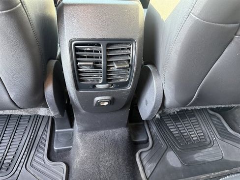 Used 2018 Ford Escape SEL AWD/4WD image 20