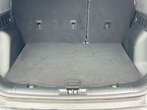 Used 2022 Ford Escape SE image 34