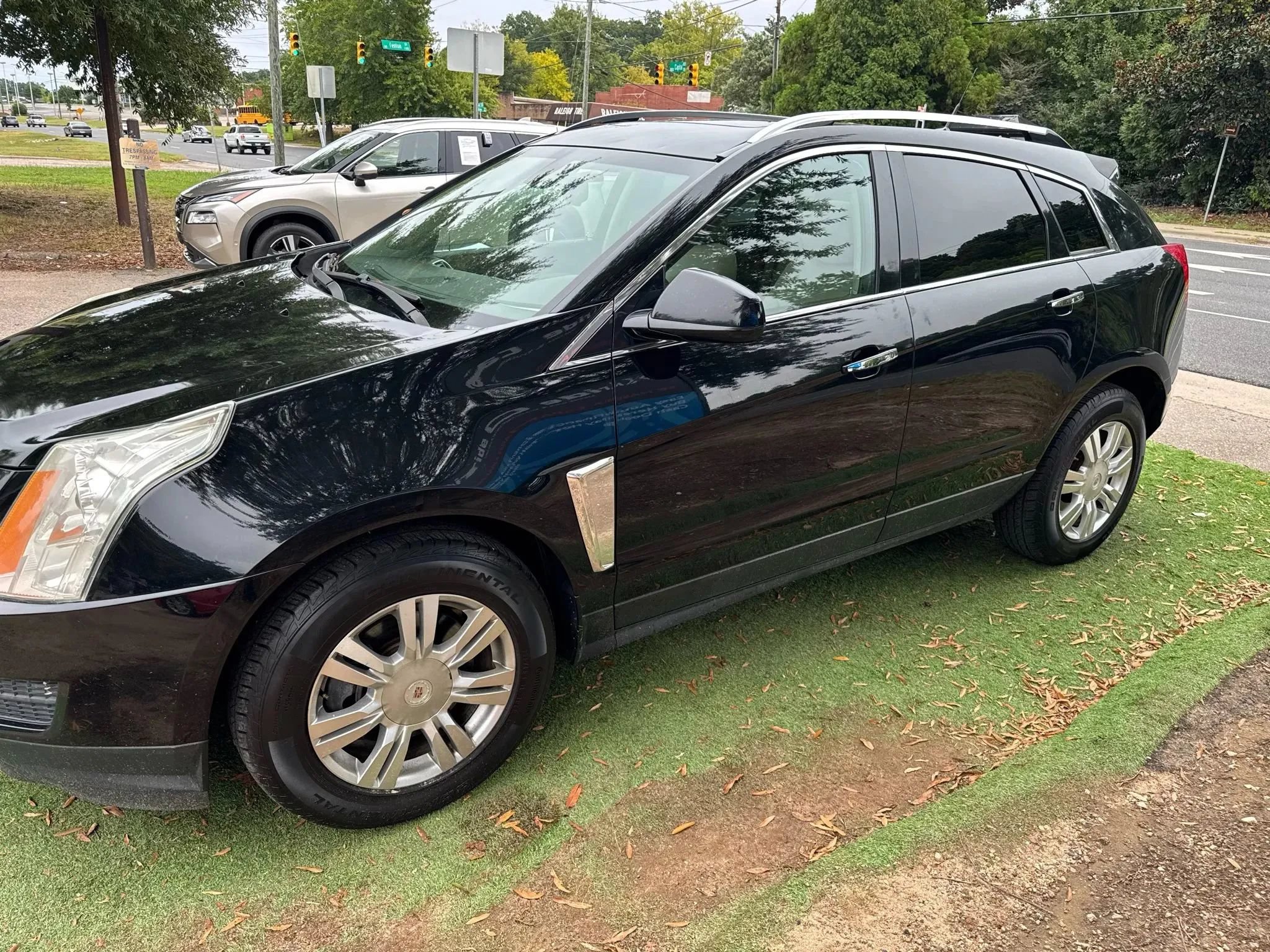 Used 2014 Cadillac SRX Luxury FWD image 10