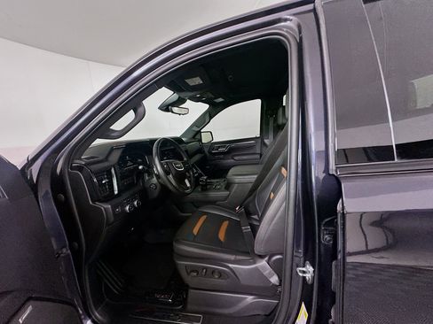 Used 2023 GMC Sierra 1500 AT4 w/ AT4 Premium Package image 13