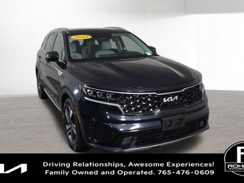 Used 2023 Kia Sorento SX Prestige image 3