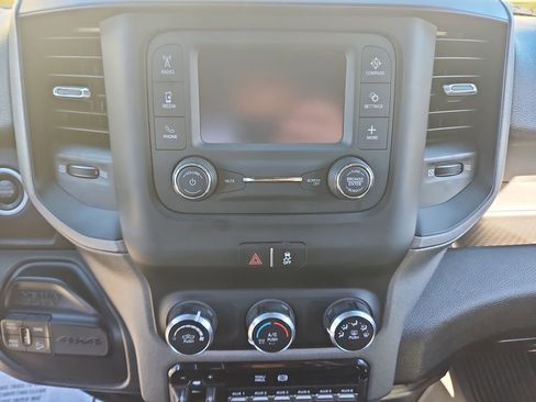 Used 2021 RAM 2500 Tradesman w/ Chrome Appearance Group image 19