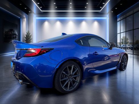 Used 2024 Subaru BRZ Limited w/ Popular Package 2 RWD image 3
