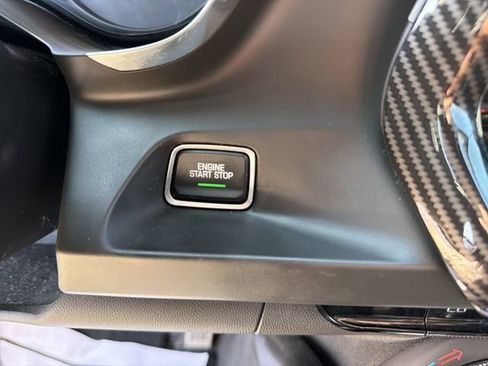 Used 2018 Chevrolet Camaro SS RWD image 23