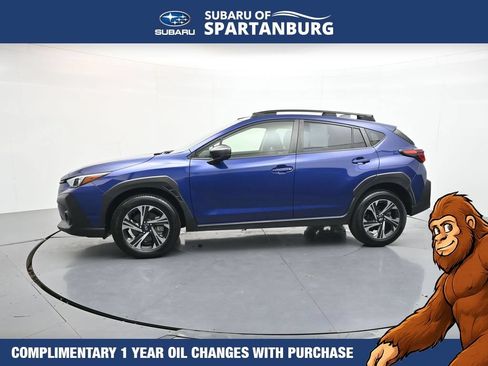 Used 2024 Subaru Crosstrek 2.0i Premium AWD/4WD image 4