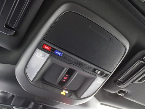 New 2026 Subaru Forester Premium AWD/4WD image 18