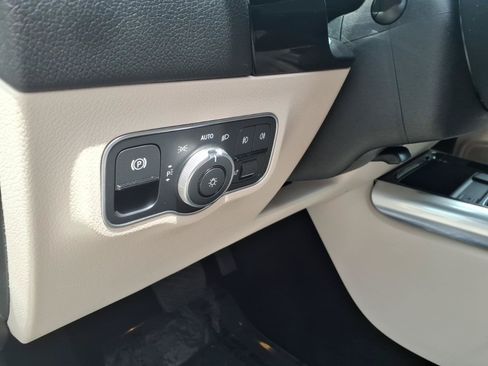 Used 2023 Mercedes-Benz GLA 250 image 25