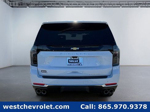New 2026 Chevrolet Suburban Premier image 4