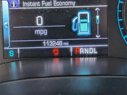 Used 2018 Chevrolet Colorado LT w/ LT Convenience Package image 18