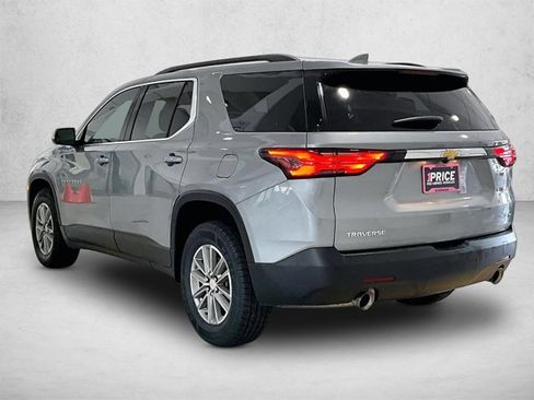 Used 2023 Chevrolet Traverse LT FWD image 13
