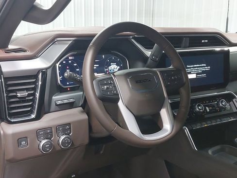 New 2026 GMC Sierra 3500 Denali w/ Denali Reserve Package image 16