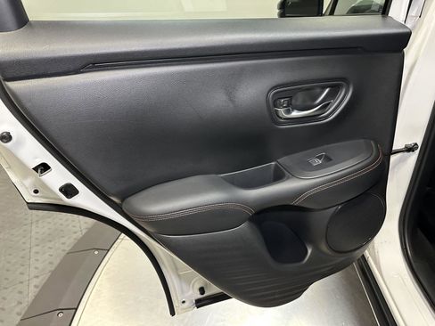 Used 2024 Honda HR-V Sport image 29