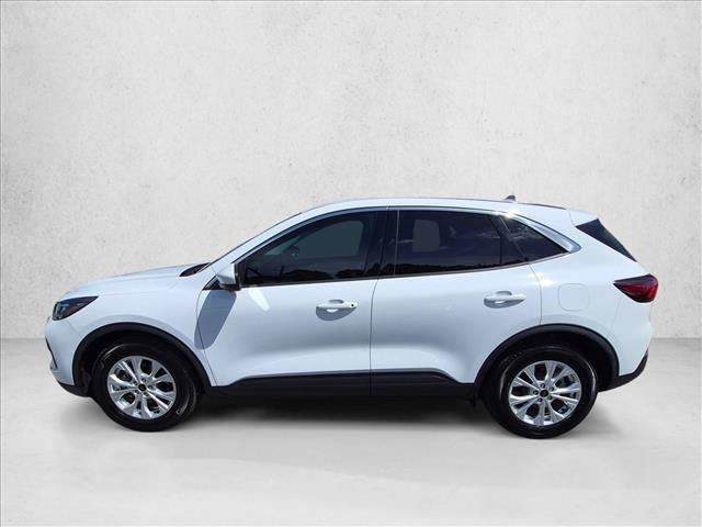 Used 2024 Ford Escape Active w/ Tech Pack #2 FWD image 9