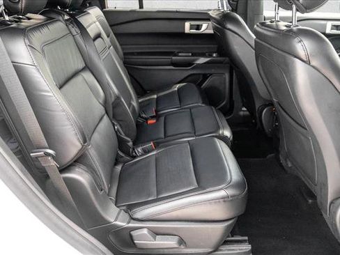 Used 2020 Ford Explorer Limited AWD/4WD image 22