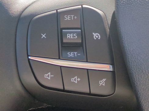 New 2025 Ford Maverick XLT w/ Equipment Group 301A AWD/4WD image 24