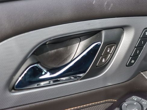 Used 2020 Chevrolet Traverse Premier w/ Redline Edition image 43