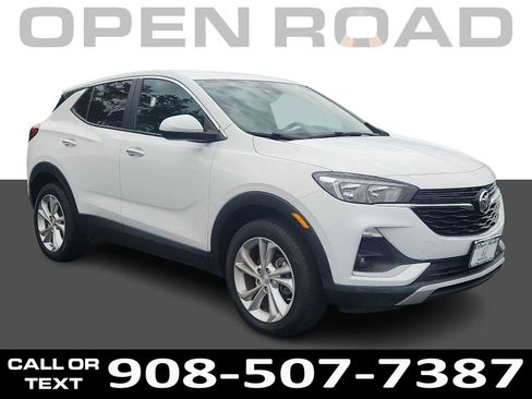 Used 2023 Buick Encore GX Preferred w/ Cold Weather Comfort Package AWD/4WD image 1