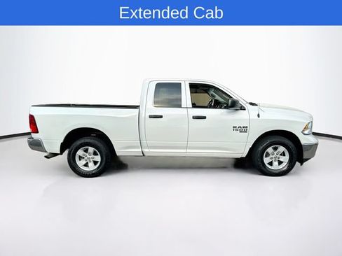 Used 2024 RAM 1500 Classic SLT AWD/4WD image 5