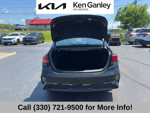 Used 2022 Kia Forte LXS FWD image 49