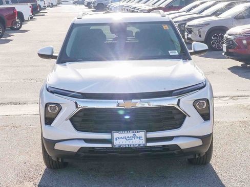 New 2026 Chevrolet TrailBlazer LT w/ Convenience Package image 2