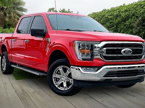 Used 2021 Ford F150 XLT w/ Equipment Group 302A High RWD image 9