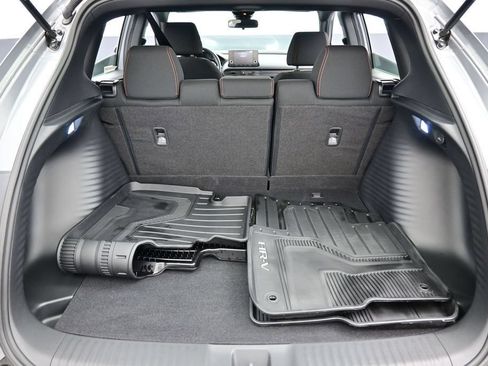 Used 2025 Honda HR-V Sport image 28
